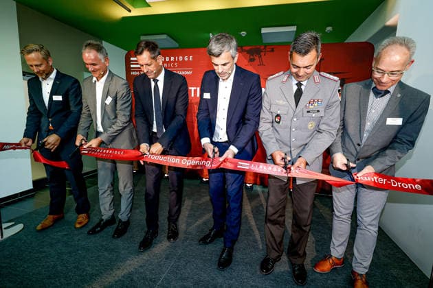 Hanover: FiberBridge Photonics begins series production of drone defence system