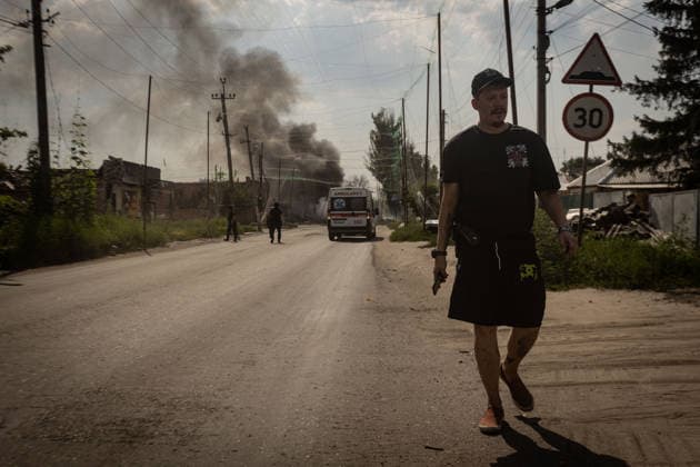 War in Ukraine, Russian air strike on Sloviansk