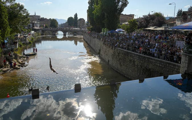 Sarajevo, Bentbasa Cliff Diving