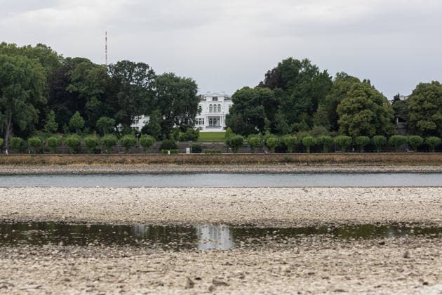 North Rhine-Westphalia, Low water levels in the Rhine at Bonn