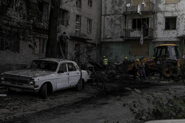 War in Ukraine: Damage caused by a Russian drone attack on Zaporizhzhia