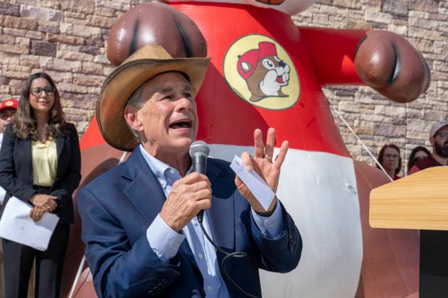 USA: Greg Abbott attends the grand opening of the new Buc-ee’s outlet in San Marcos