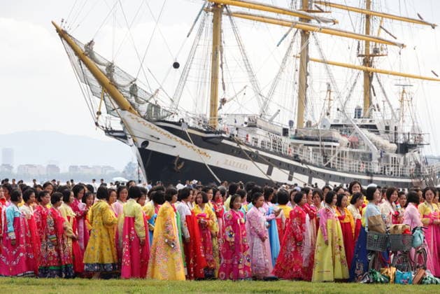 North Korea: Russian training sailing ship Pallada arrives in Wonsan on Liberation Day