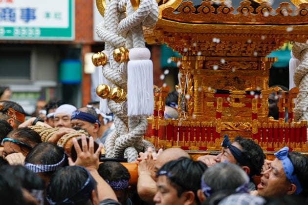 Japan, Fukagawa Hachiman Festival in Tokyo