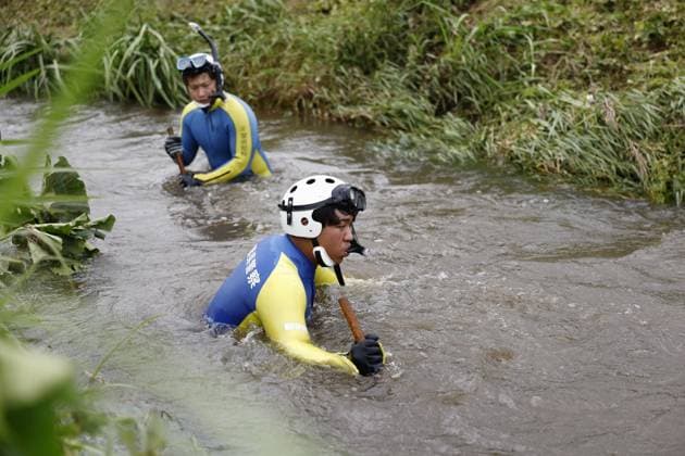 Japan: Search for missing persons following heavy rain in Chiba