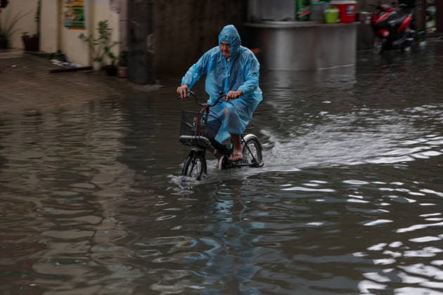 Philippines, heavy rain in Manila