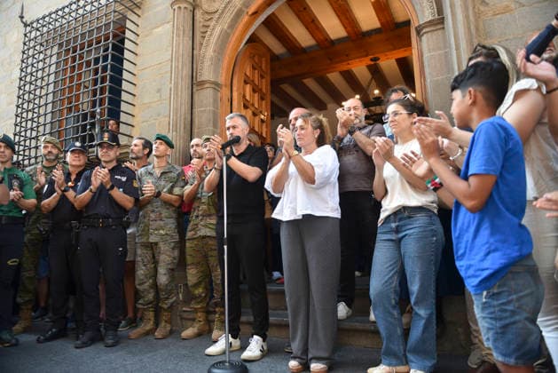 Spain: Five minutes’ silence for a deceased UME member following the wildfire in Jaca