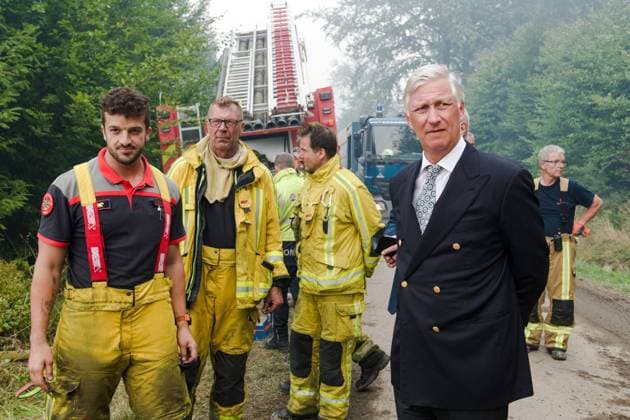 Entertainment: Pictures of the Day