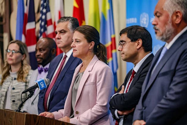 United Nations, press conference following a Security Council meeting in New York