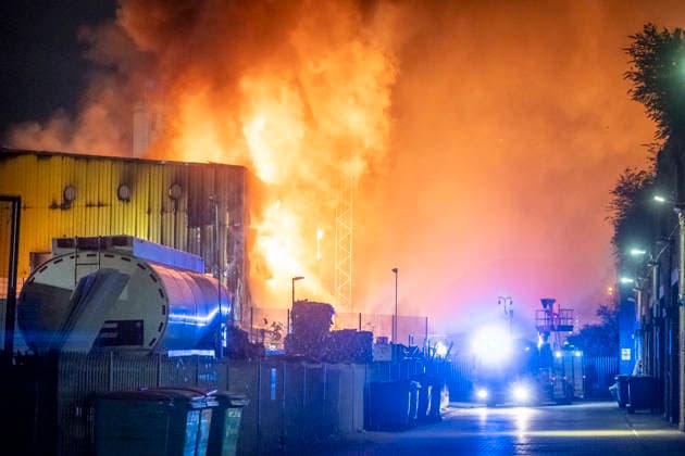 United Kingdom, Fire at a landfill site in London