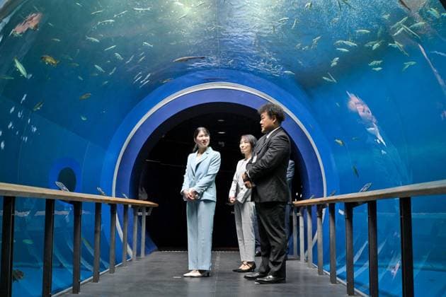 Royals, Japan: Princess Aiko visits a museum in Kusatsu