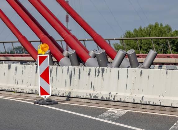 North Rhine-Westphalia, main inspection of the Wesel Lower Rhine Bridge