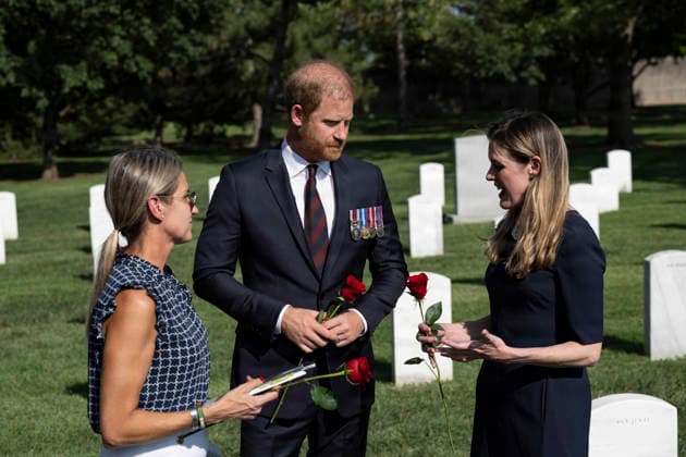 The Royals: Prince Harry visits Arlington National Cemetery