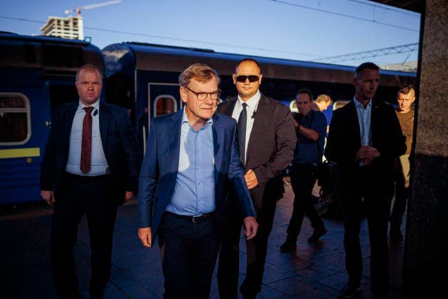 Ukraine: Foreign Minister Johann Wadephul visits Kyiv