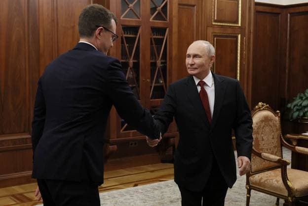 Russia: Vladimir Putin during an interview in Moscow