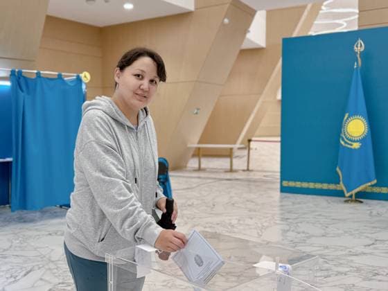 Parliamentary elections in Kazakhstan, polling station in Astana