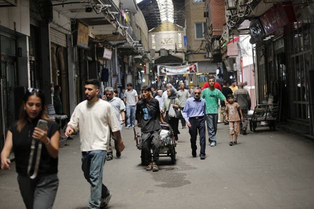 Iran: Everyday Life in Tehran