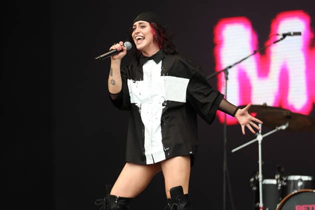 Music, Leeds Festival, Beth McCarty concert