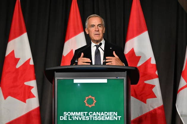 Canada: Mark Carney speaks at an economic summit in Toronto