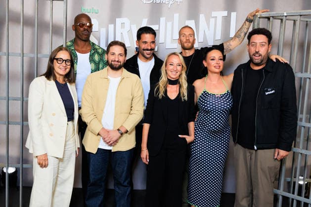 Film: Surveillant photocall in Paris