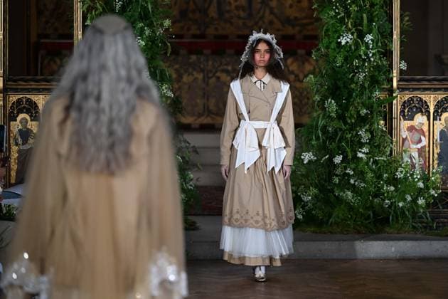 London Fashion Week, Bora Aksu fashion show