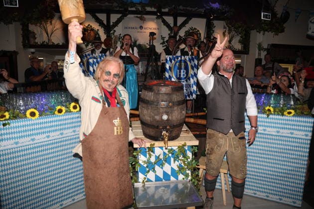 Celebrity, Oktoberfest 2026 tapping ceremony at Hofbräu Berlin
