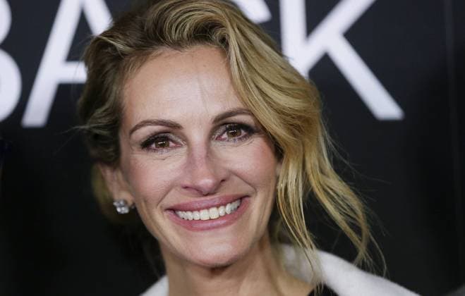 Julia Roberts receives this year's George Eastman Award