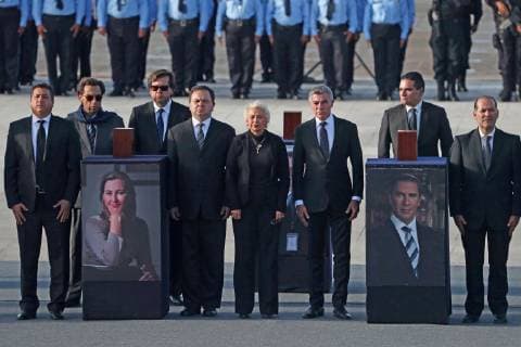 Mexico, mourning for Martha Erika Alonso and Rafael Moreno Valle