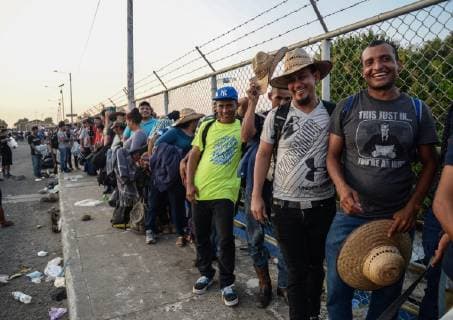 Mexico, migrants apply for humanitarian visas in Hidalgo