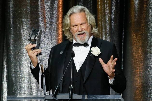 Jeff Bridges receives award at ASC Awards in Hollywood