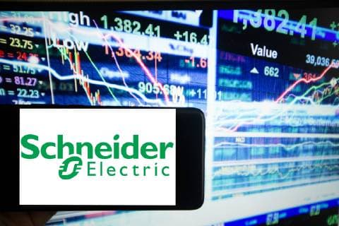 Schneider Electric could increase sales by 18 percent in 2022, archive photos