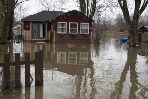 Canada, Floods in the province of Quebec