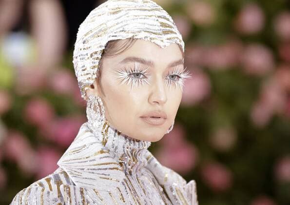 Met Gala 2019, Gigi Hadid and Lady Gaga with eye-catching eyelashes