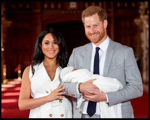 Pictures of the Year, Entertainment 05 May