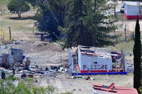 Mexico, Explosion in powder factory in Tultepec