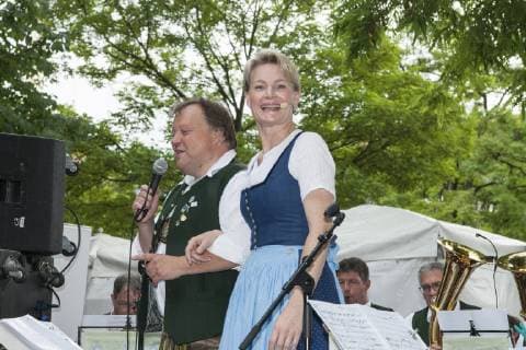 Munich, festival of brass music in the beer garden on the Viktualienmarkt