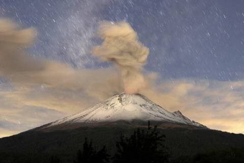 Mexico, ash clouds above the volcano Popocatepetl