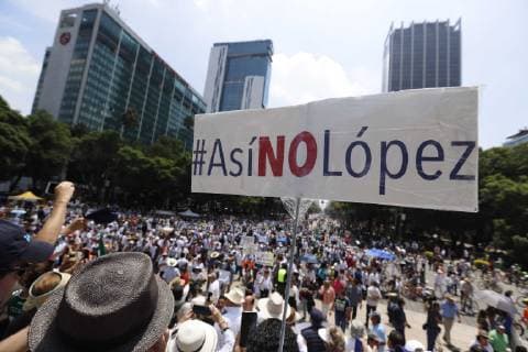 Mexico, demonstrators demand resignation of President Obrador