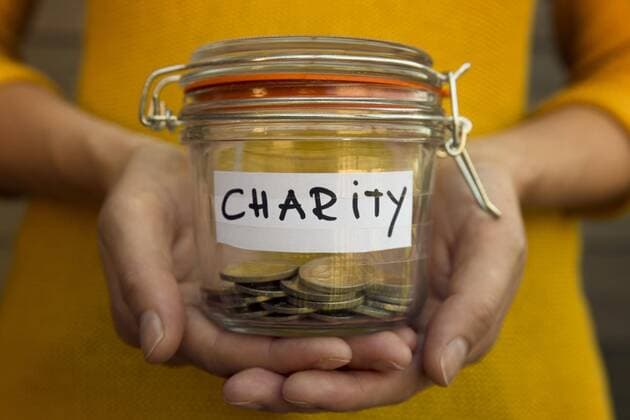 Germans donate record amount to charitable organizations in 2021