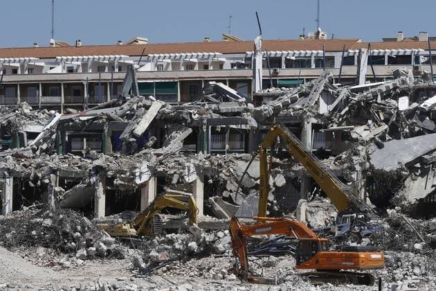 Football, demolition of Vicente Calderon Stadium in Madrid