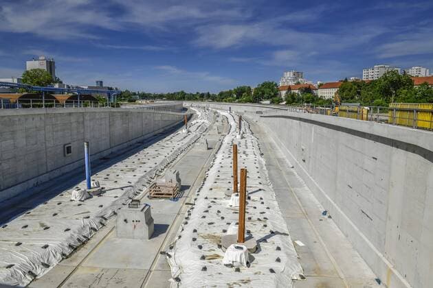 Berlin, federal government wants to extend A100 motorway against the will of the senate - archive photos