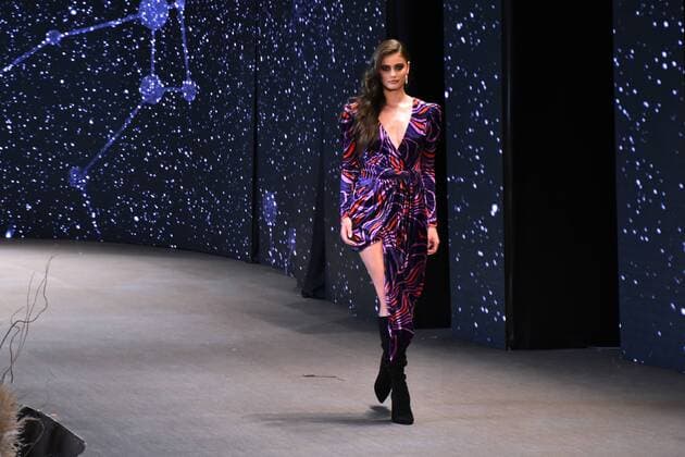 Model Taylor Hill