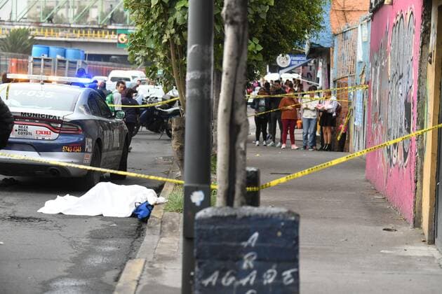 Mexico, dead after shots fired at shoplifters in Mexico City