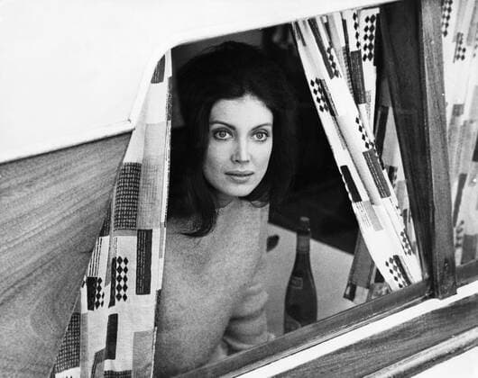 Gayle Hunnicutt died
