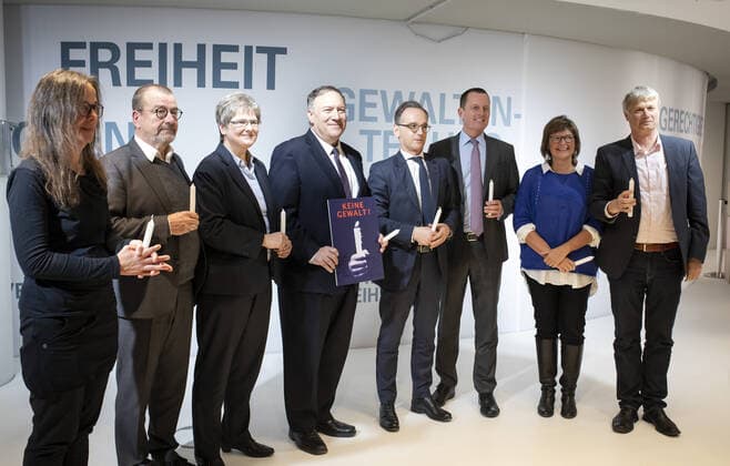 Leipzig, Heiko Maas and Mike Pompeo visit the Contemporary History Forum