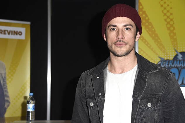 Michael Trevino and Bregje Heinen are expecting offspring, archive pictures