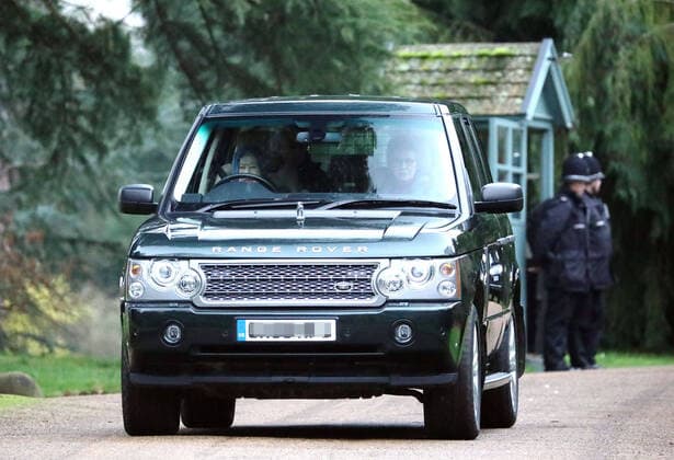 Great Britain, Royals on the road in Sandringham