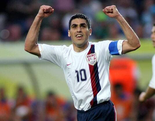 Claudio Reyna (USA) jubelt - Fußball WM Herren WM 2006, Länderspiel, Nationalteam, Gruppe E, USA, Nationaltrikot, Vdig Einzelbild Kaiserslautern Freude, Fußball WM Herren WM 2006, Länderspiel, Nationalteam, Gruppe E, USA, Nationaltrikot, Vdig Einzelbild Kaiserslautern Freude,