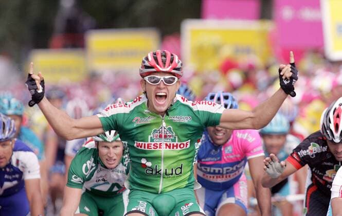 Gerald Ciolek (Deutschland Wiesenhof) gewinnt die 3. Etappe der Deutschlandtour 2006 von Witzenhausen nach Schweinfurt Radsport Herren Deutschlandtour 2006, Tour, ProTour, Straßenradsport, Straße, Rad, Einzelbild 3. Etappe: Witzenhausen - Schweinfurt Freude, Begeisterung, Radsport Herren Deutschlandtour 2006, Tour, ProTour, Straßenradsport, Straße, Rad, Einzelbild 3. Etappe: Witzenhausen - Schweinfurt Freude, Begeisterung,