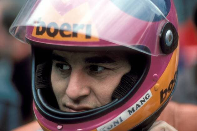 Anton Mang (Deutschland) nachdenklich Motorsport WM Herren Weltmeisterschaft 1980, Motorrad, Motorradrennen, Motorradrennsport, Motorradsport Porträt Aufnahmedatum geschätzt Skepsis, Motorsport WM Herren Weltmeisterschaft 1980, Motorrad, Motorradrennen, Motorradrennsport, Motorradsport Porträt Aufnahmedatum geschätzt Skepsis,
